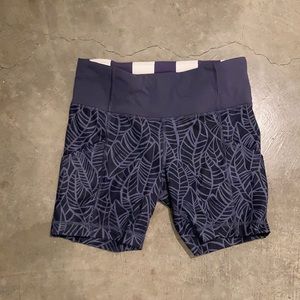 Lululemon bike shorts